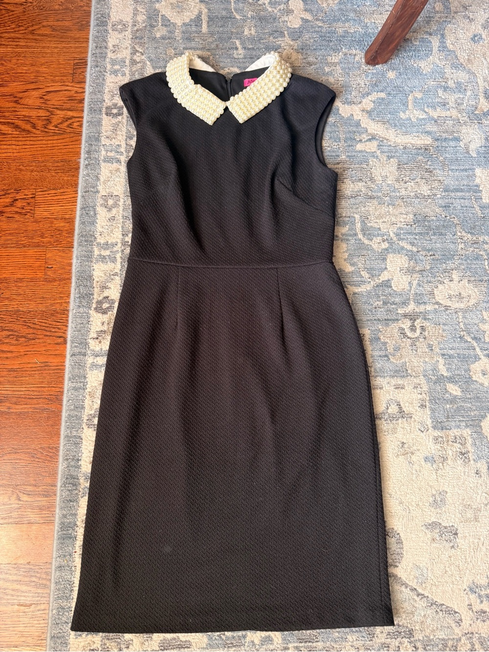 Betsey Johnson black dress faux pearl Peter Pan collar size 6 VGUC